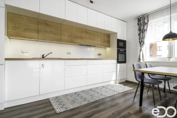 Prodej bytu 3+kk, Pardubice, Na Spravedlnosti, 72 m2