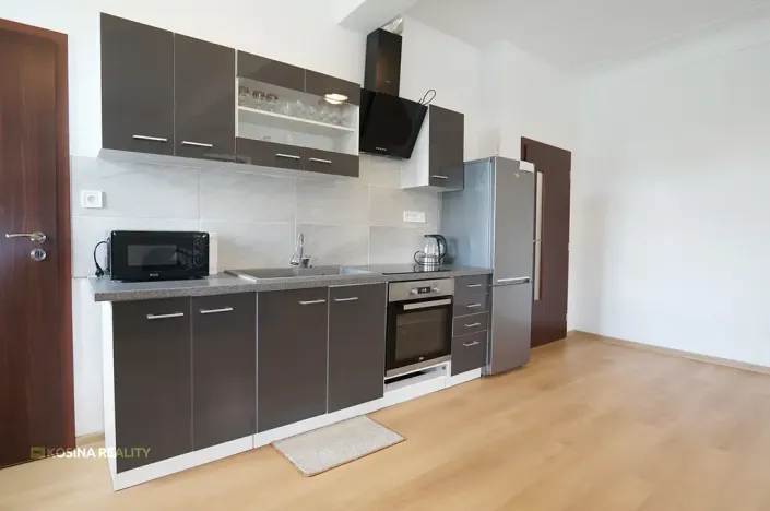 Pronájem bytu 2+kk, Ostrov, Hroznětínská, 55 m2