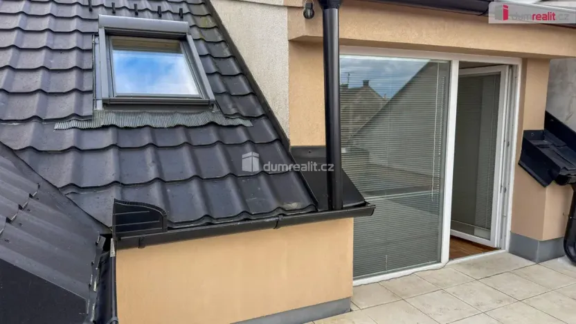 Pronájem bytu 2+kk, Kolín - Kolín V, Ke Hřbitovu, 68 m2