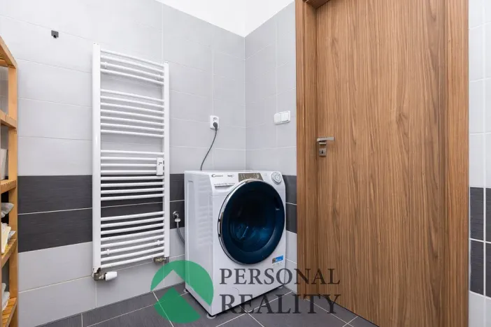 Prodej bytu 4+kk, Pardubice, Bělehradská, 80 m2