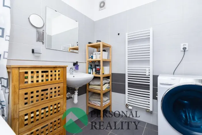 Prodej bytu 4+kk, Pardubice, Bělehradská, 80 m2