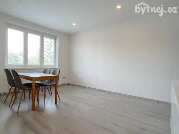 Pronájem bytu 2+kk, Olomouc, 41 m2