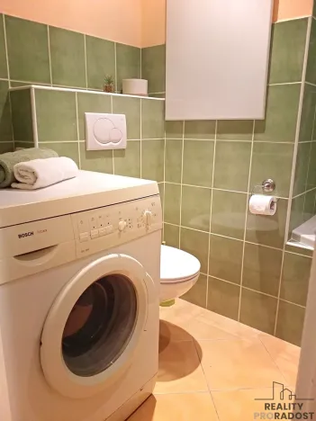 Pronájem bytu 1+1, Brno, Poznaňská, 40 m2