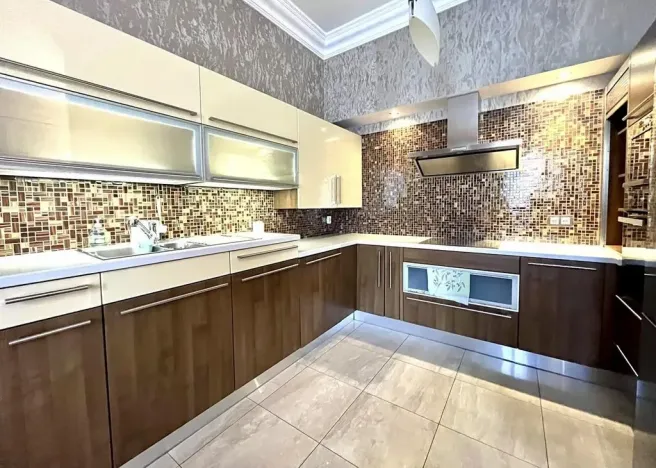 Pronájem bytu 3+kk, Praha - Bubeneč, Puškinovo náměstí, 98 m2