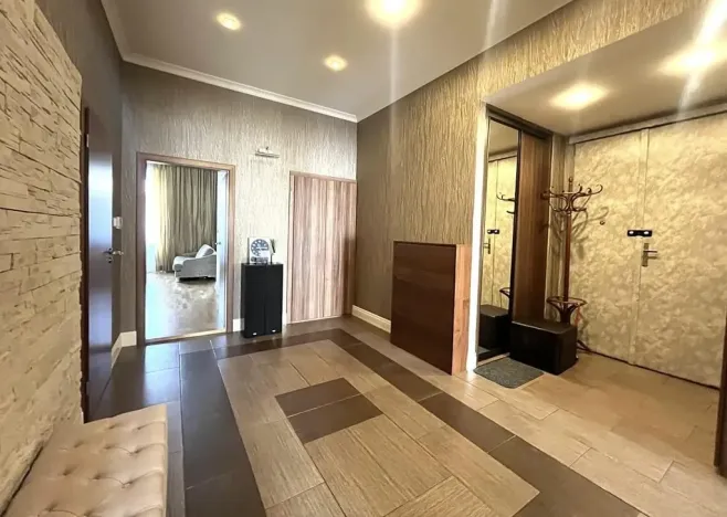 Pronájem bytu 3+kk, Praha - Bubeneč, Puškinovo náměstí, 98 m2