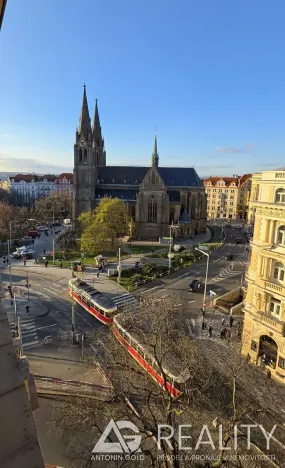 Prodej bytu 3+1, Praha - Vinohrady, náměstí Míru, 62 m2