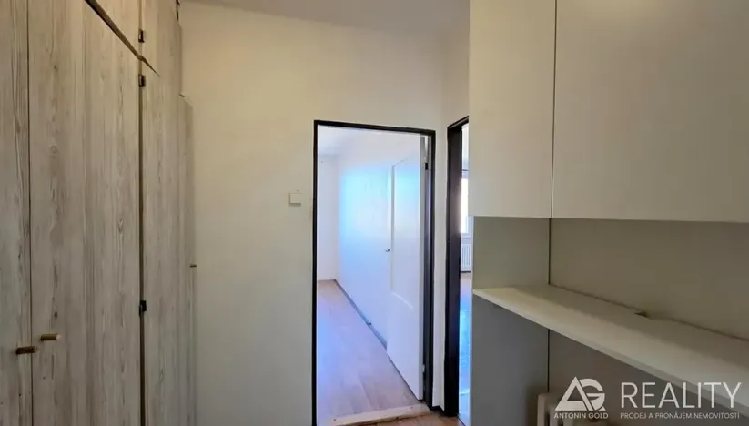 Prodej bytu 3+1, Praha - Vinohrady, náměstí Míru, 62 m2