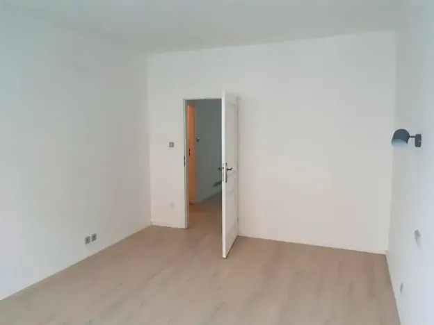 Pronájem bytu 2+1, Praha - Vršovice, Na stezce, 50 m2