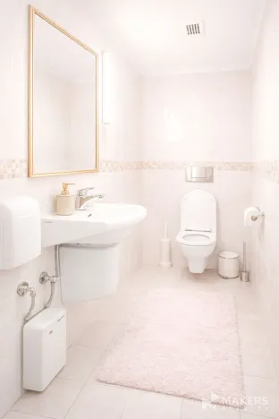 Pronájem obchodního prostoru, Praha - Nové Město, 150 m2