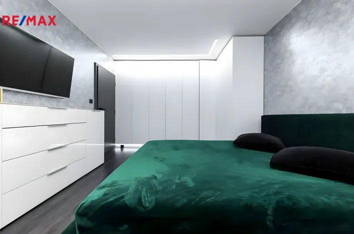 Pronájem bytu 1+1, Brno - Bystrc, Štouračova, 38 m2