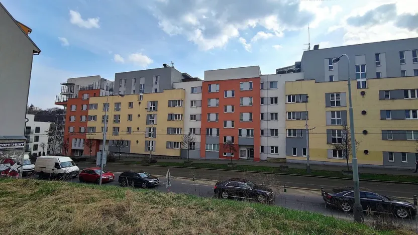 Prodej bytu 1+kk, Praha - Košíře, Plzeňská, 30 m2