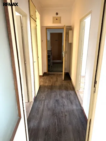 Prodej bytu 3+1, Zašovice, 72 m2