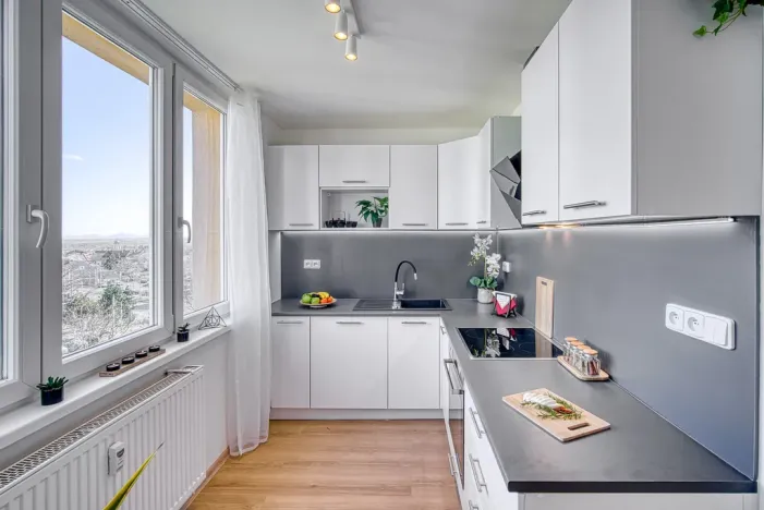 Pronájem bytu 2+1, Jirkov, Studentská, 61 m2