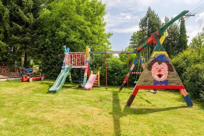 Prodej ubytování, Březina, 350 m2