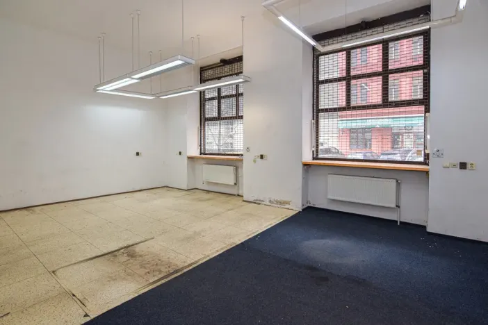 Pronájem obchodního prostoru, Praha - Žižkov, Sudoměřská, 104 m2