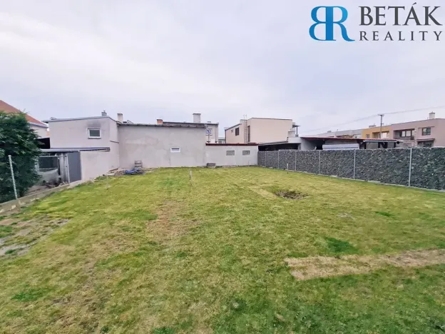 Prodej pozemku pro bydlení, Radslavice, V Zahradách, 345 m2