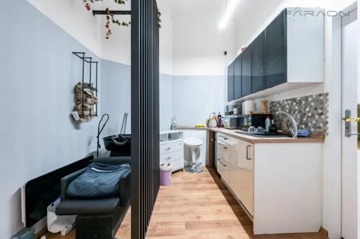 Pronájem obchodního prostoru, Praha - Smíchov, Zborovská, 52 m2