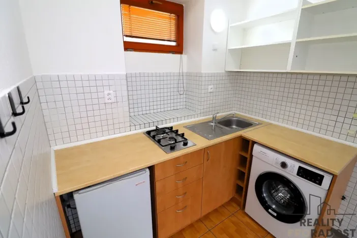 Pronájem bytu 1+kk, Brno - Štýřice, Grmelova, 28 m2