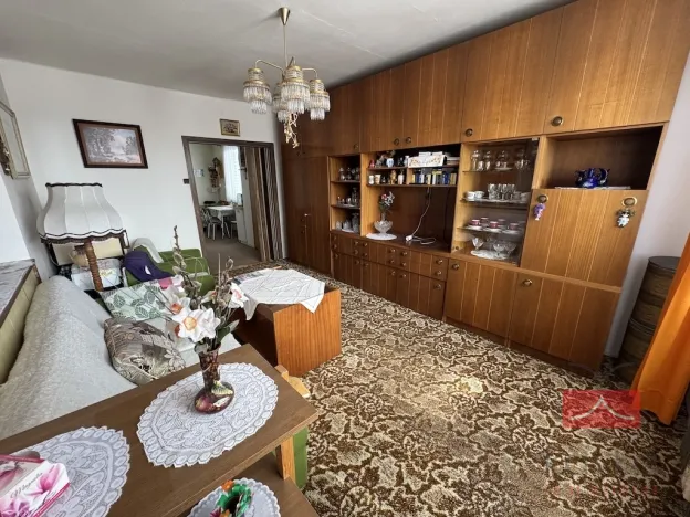 Prodej bytu 2+1, Divišov, Na Sídlišti, 47 m2