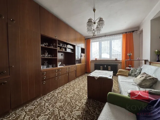 Prodej bytu 2+1, Divišov, Na Sídlišti, 47 m2