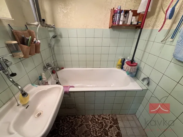 Prodej bytu 2+1, Divišov, Na Sídlišti, 47 m2