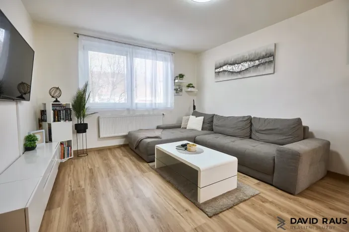 Prodej bytu 2+kk, Rajhrad, Komenského, 49 m2