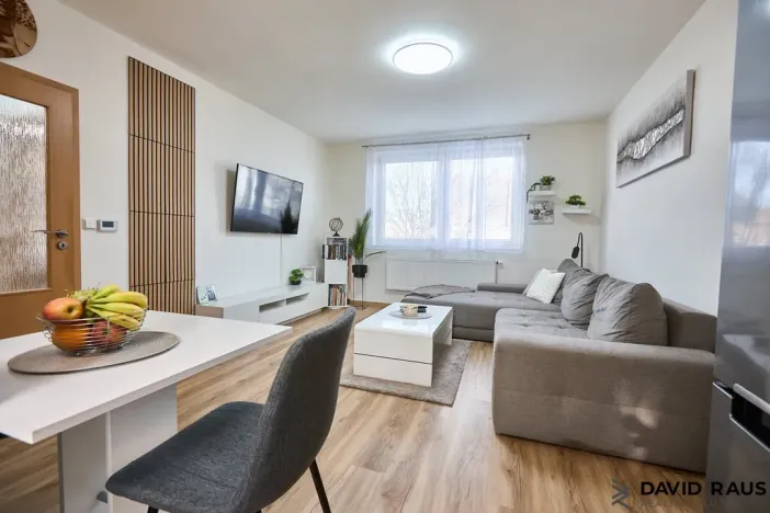 Prodej bytu 2+kk, Rajhrad, Komenského, 49 m2