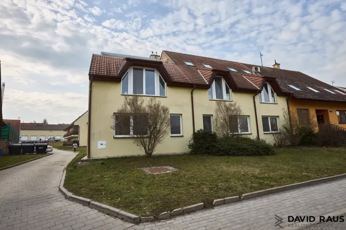 Prodej bytu 2+kk, Rajhrad, Komenského, 49 m2
