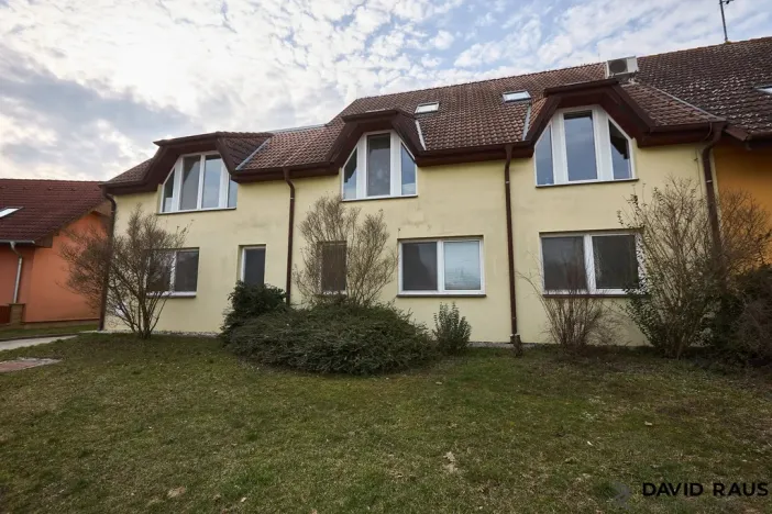 Prodej bytu 2+kk, Rajhrad, Komenského, 49 m2