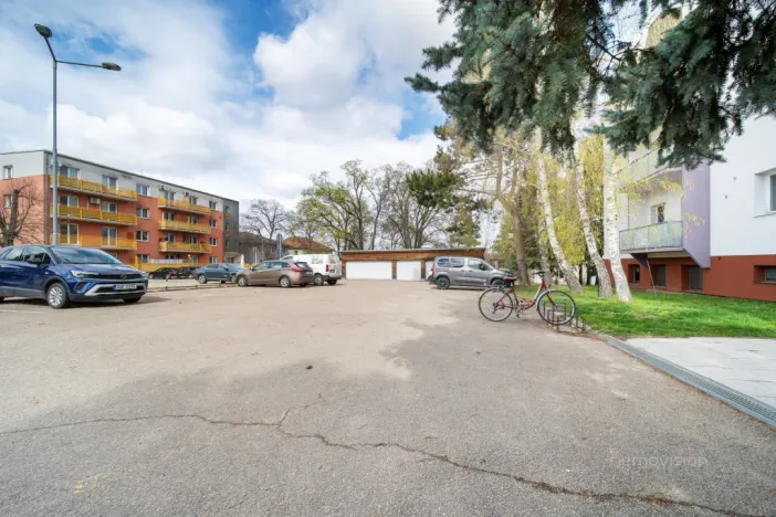 Prodej bytu 2+kk, Pohořelice, Znojemská, 45 m2