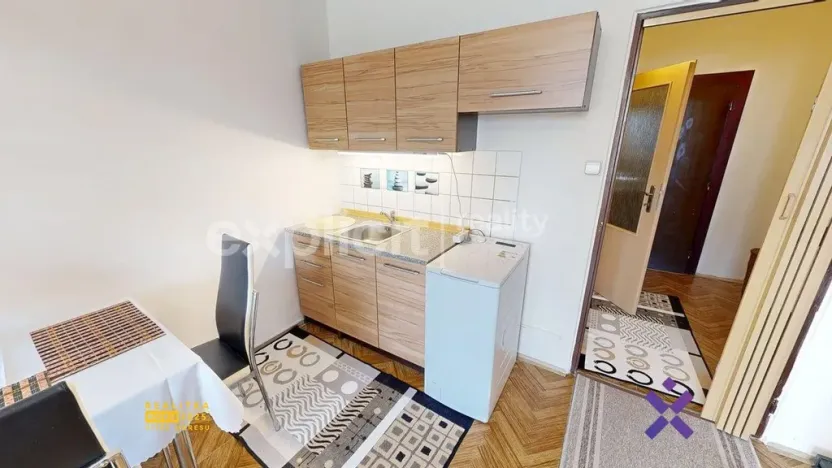 Pronájem bytu 1+kk, Otrokovice, J. Jabůrkové, 30 m2