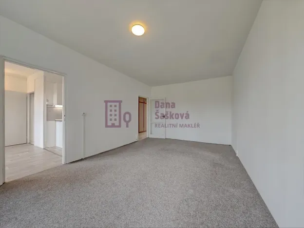 Pronájem bytu 3+1, Jindřichův Hradec - Jindřichův Hradec II, sídliště U Nádraží, 87 m2