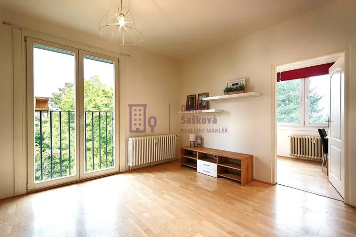 Pronájem bytu 4+1, Jindřichův Hradec - Jindřichův Hradec II, sídliště U Nádraží, 65 m2