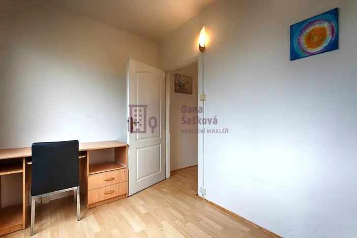 Pronájem bytu 4+1, Jindřichův Hradec - Jindřichův Hradec II, sídliště U Nádraží, 65 m2