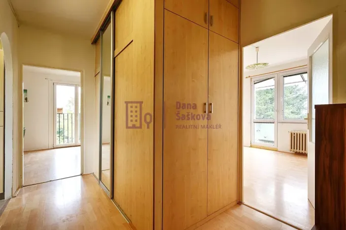 Pronájem bytu 4+1, Jindřichův Hradec - Jindřichův Hradec II, sídliště U Nádraží, 65 m2