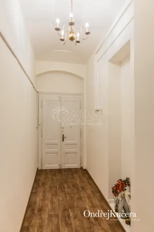 Prodej bytu 2+1, Praha - Smíchov, Janáčkovo nábřeží, 65 m2