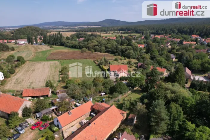 Prodej pozemku pro bydlení, Běštín, 1218 m2