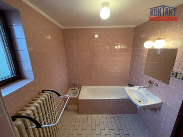 Pronájem rodinného domu, Rudolfov, Jabloňová, 132 m2