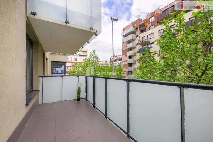 Pronájem bytu 2+kk, Praha - Stodůlky, Svitákova, 57 m2
