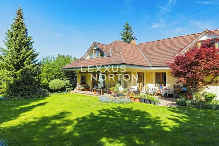 Pronájem rodinného domu, Praha - Nebušice, Malý dvůr, 340 m2