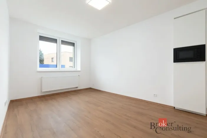 Pronájem bytu 2+kk, Opava, 41 m2