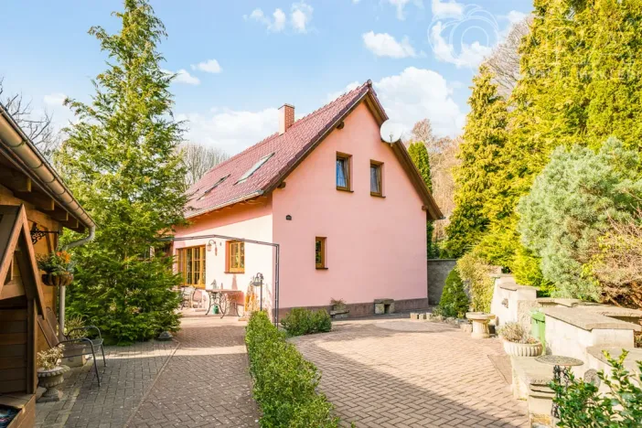 Prodej rodinného domu, Česká Kamenice, Máchova, 139 m2