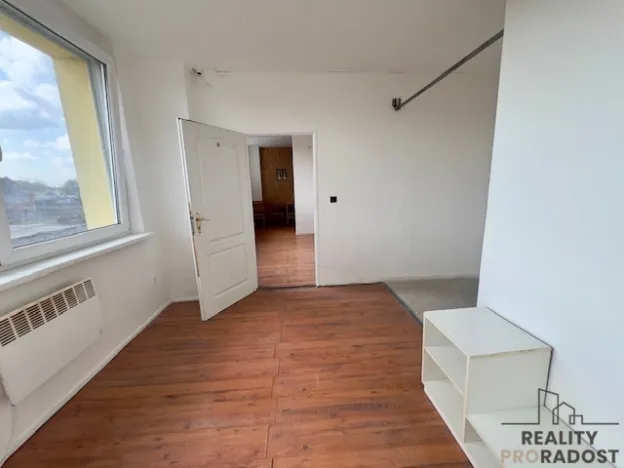Pronájem bytu 3+kk, Hodonín, Nesyt, 60 m2