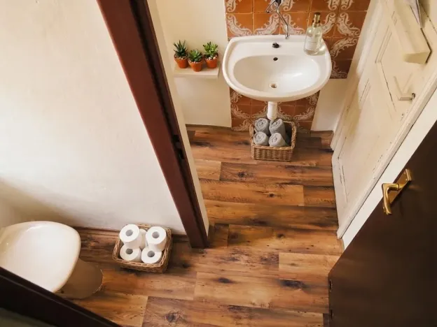 Pronájem obchodního prostoru, Praha - Nusle, Sezimova, 21 m2