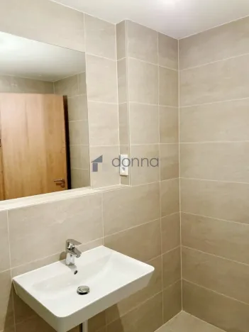 Pronájem bytu 2+kk, Praha, Hodkovická, 55 m2