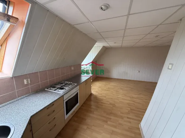 Prodej bytu 2+kk, Litvínov - Horní Litvínov, Komenského, 48 m2