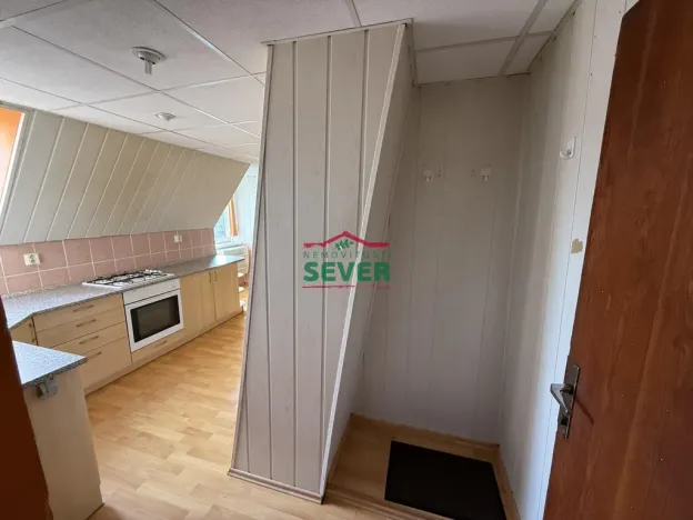 Prodej bytu 2+kk, Litvínov - Horní Litvínov, Komenského, 48 m2