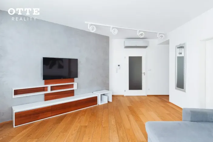 Pronájem bytu 2+kk, Plzeň, Šafaříkovy sady, 59 m2