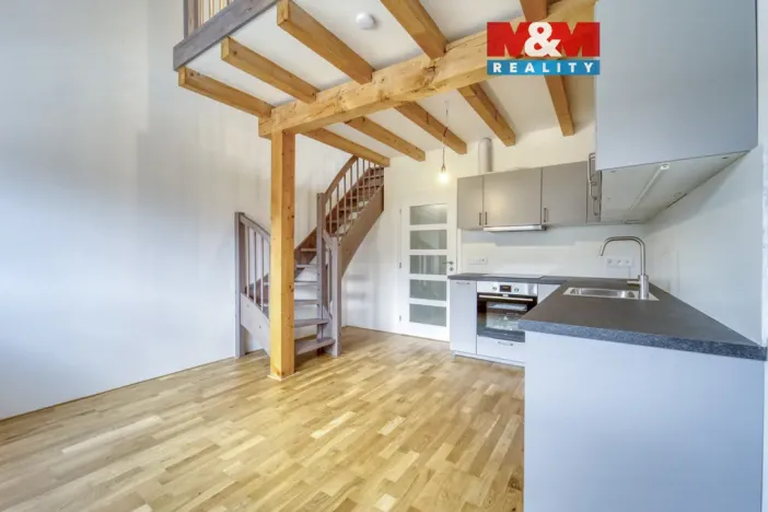 Pronájem bytu 2+kk, Plzeň, Antonína Uxy, 54 m2