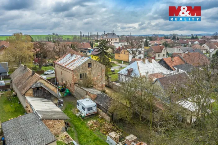 Prodej rodinného domu, Křinec, Dr. Chmelaře, 200 m2